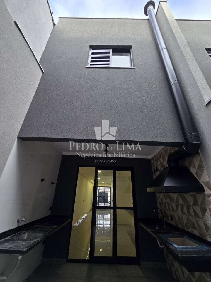 Sobrado 3 quartos, 2 vagas, Cidade Líder