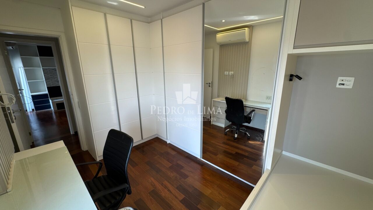 Lindíssimo apartamento no Anália Franco, edif. Firenze, 128,00m2, 2 vagas - totalmente reformado    