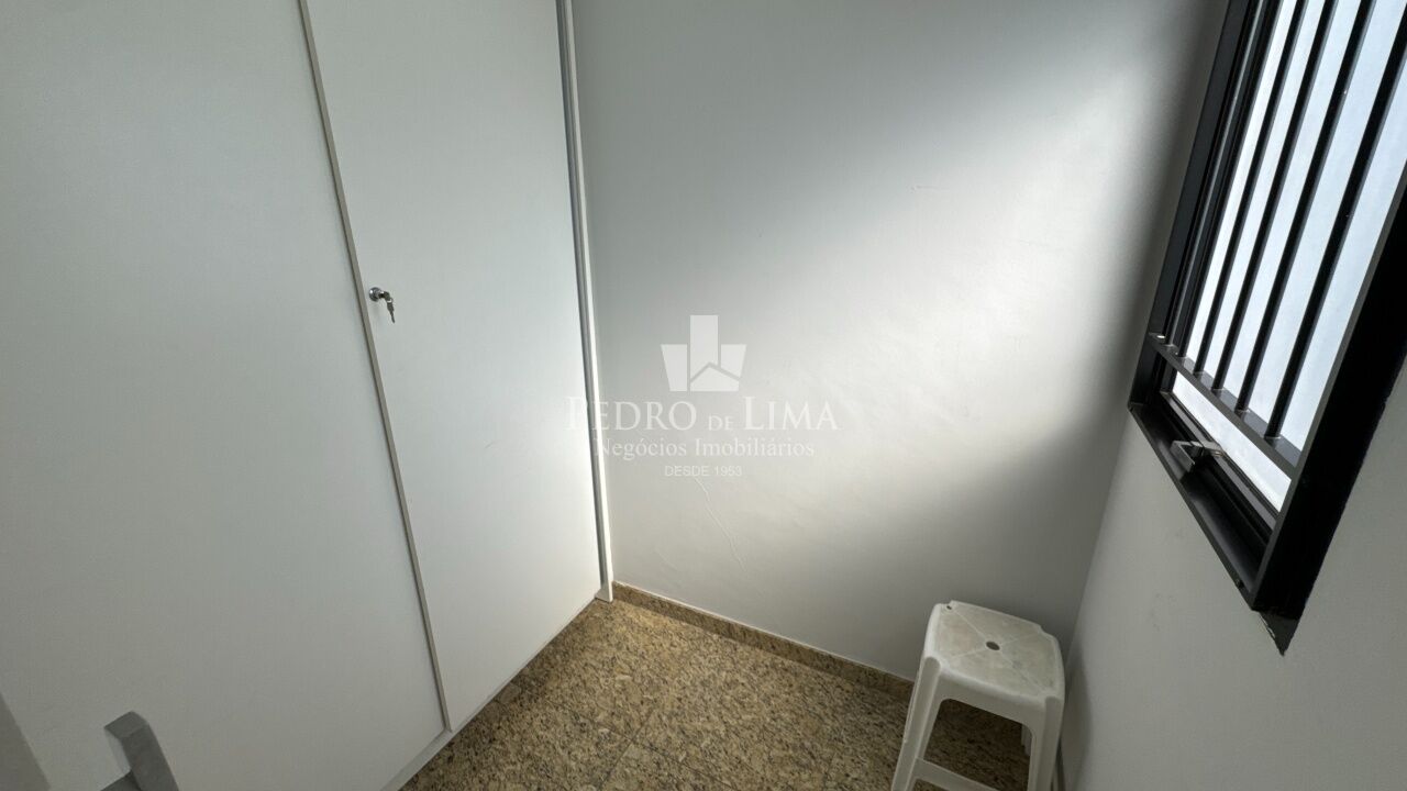 Lindíssimo apartamento no Anália Franco, edif. Firenze, 128,00m2, 2 vagas - totalmente reformado    