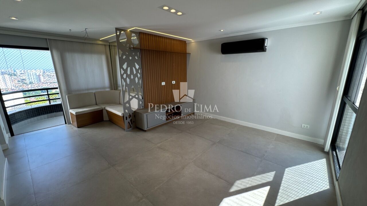 Lindíssimo apartamento no Anália Franco, edif. Firenze, 128,00m2, 2 vagas - totalmente reformado    