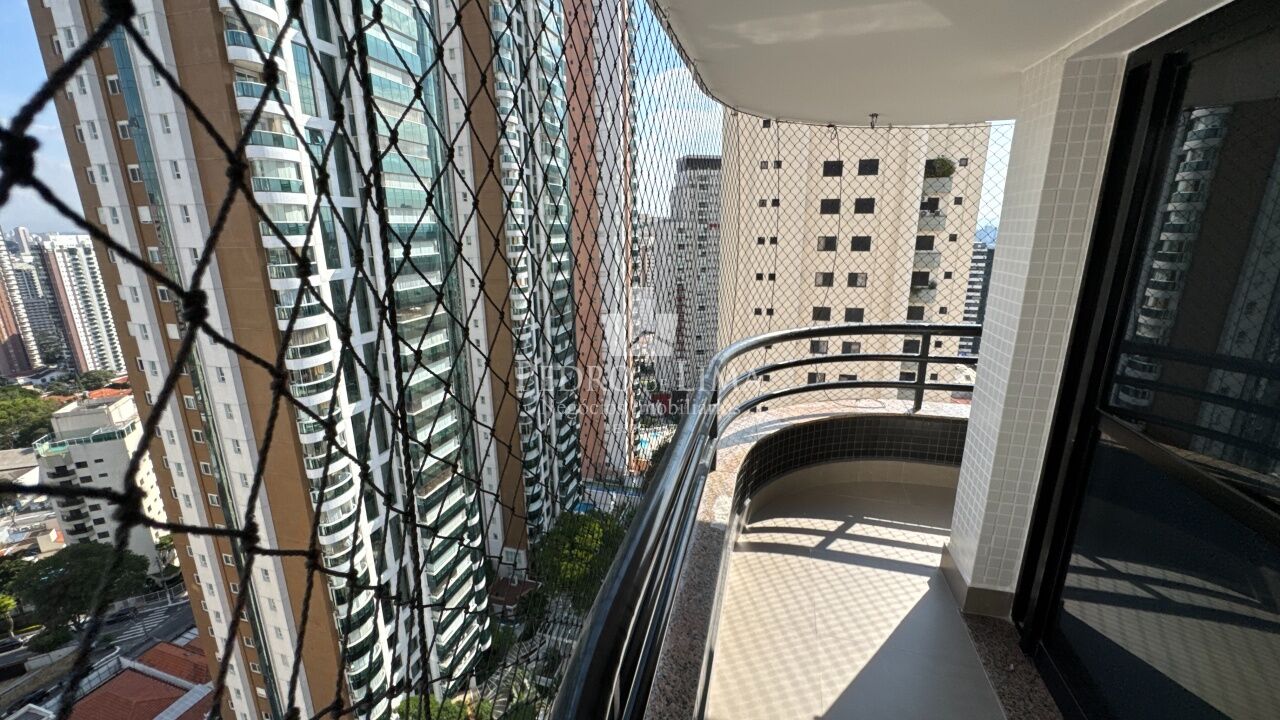 Lindíssimo apartamento no Anália Franco, edif. Firenze, 128,00m2, 2 vagas - totalmente reformado    