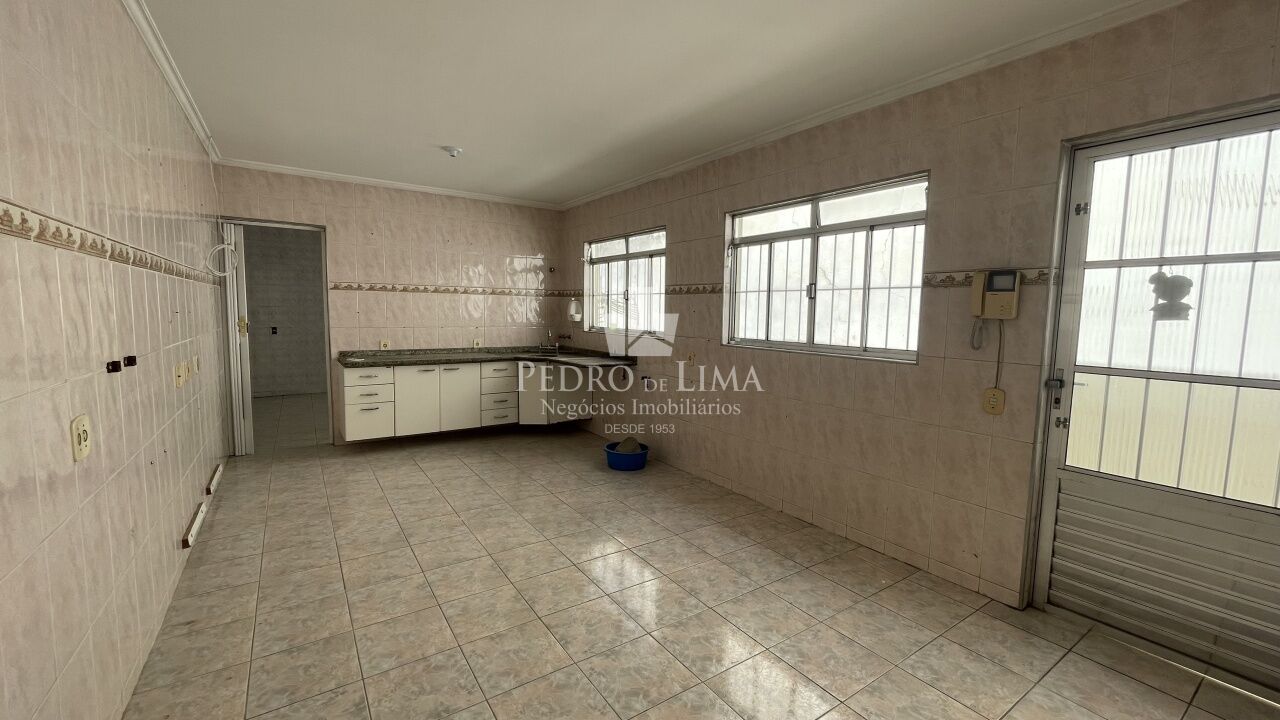 Sobrado frontal  150m²