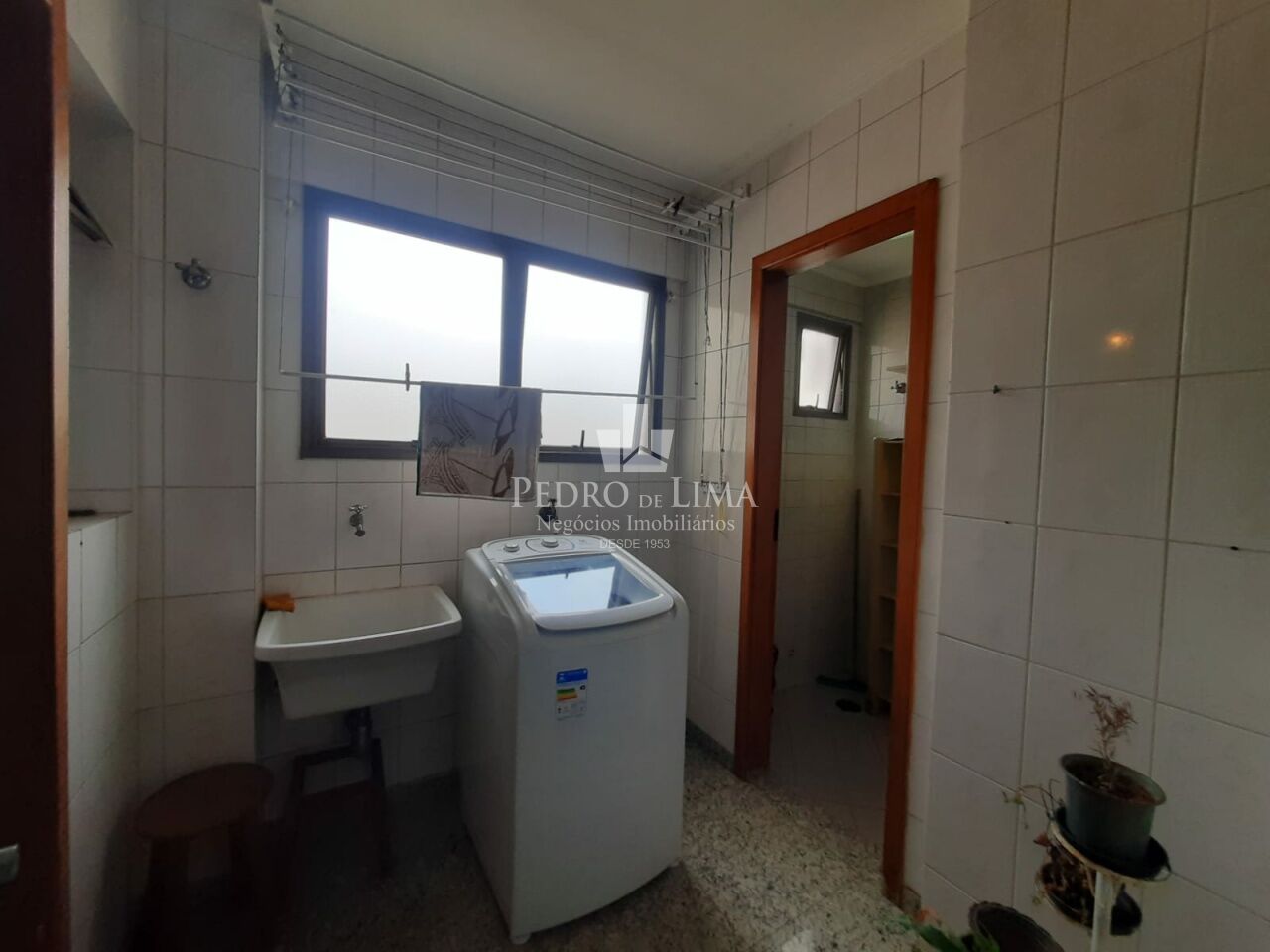 Apartamento com 3 quartos, 1 suíte, 2 vagas fixas em Tatuapé - Condomínio Versatile