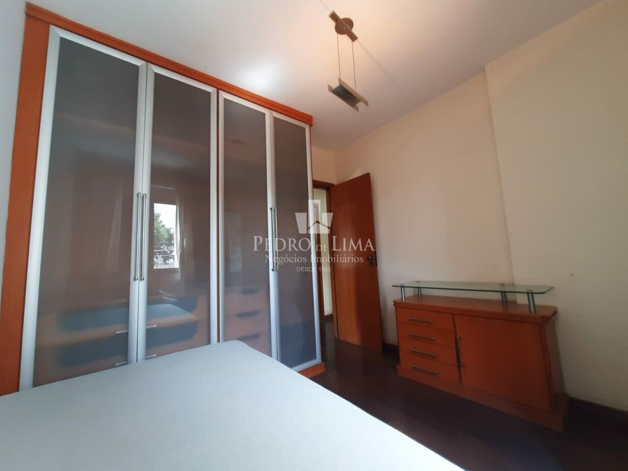 Apartamento com 3 quartos, 1 suíte, 2 vagas fixas em Tatuapé - Condomínio Versatile