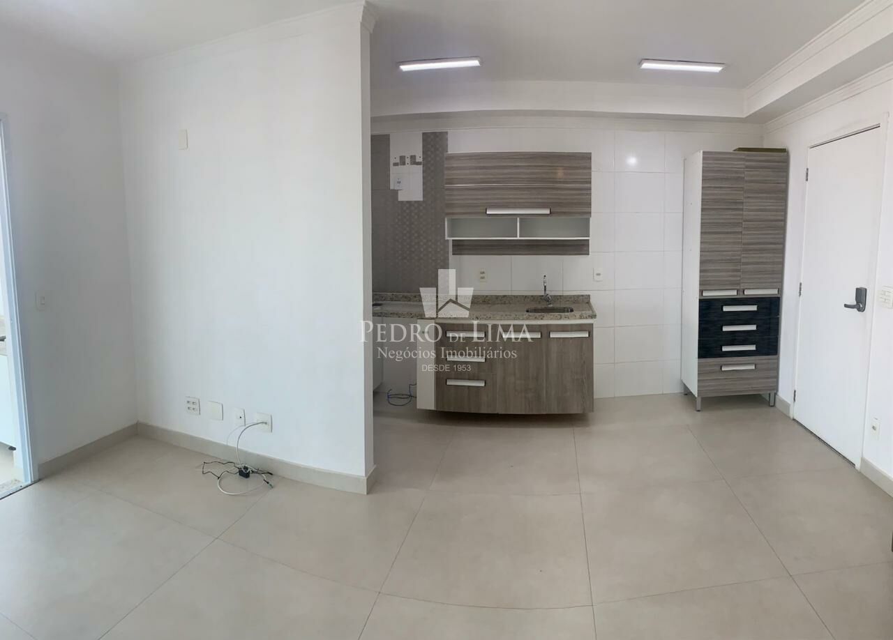 Apartamento próximo ao Metrô Carrão com 2 dormitórios, 1  suíte,  60 m2, 1 vaga, Edifício Deseo
