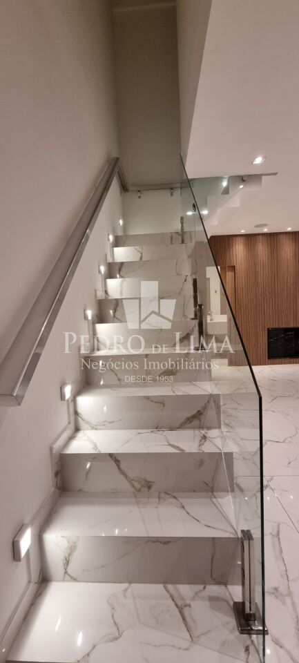 Cobertura duplex com Ofurô no Anália Franco