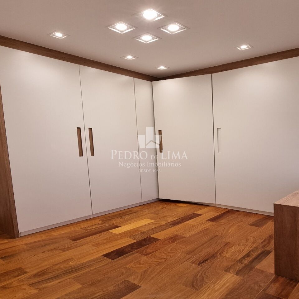 Cobertura duplex com Ofurô no Anália Franco