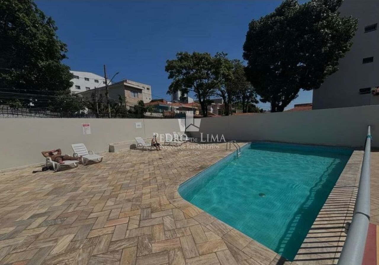 Apartamento 2 dormitórios e uma vaga.
