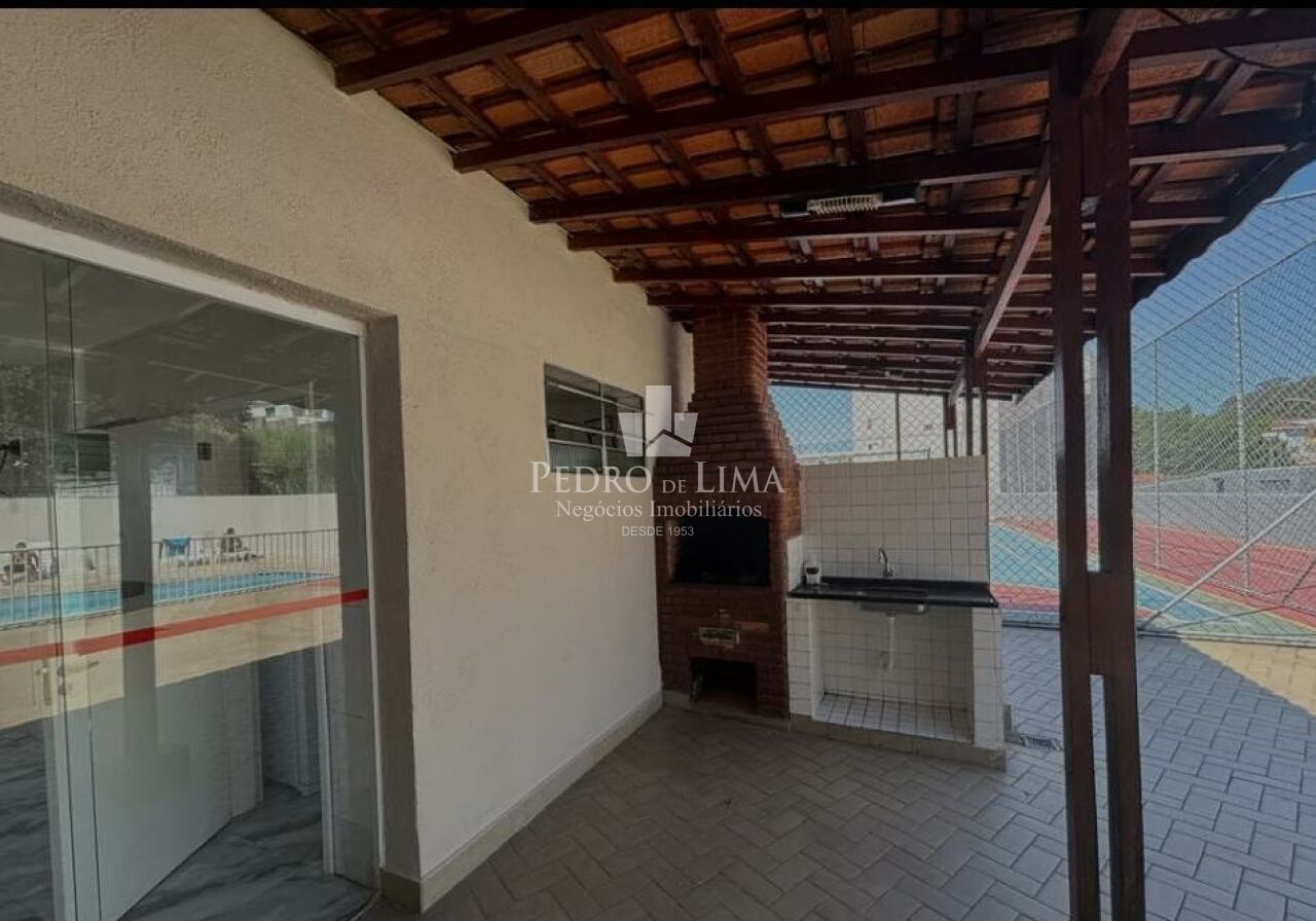 Apartamento 2 dormitórios e uma vaga.