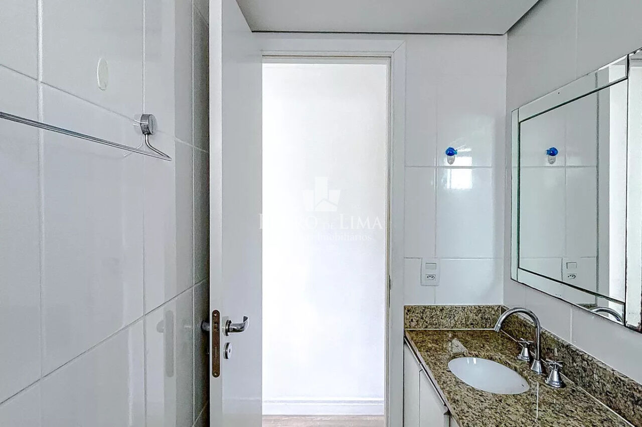 Apartamento  3 quartos (1suíte), 2 vagas, 80 m² - Condomínio Residencial Anália Franco - Tatuapé
