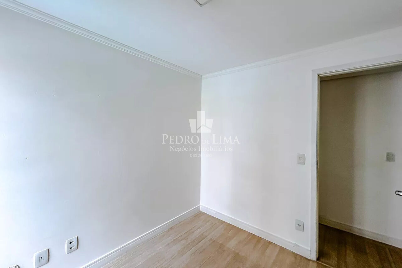 Apartamento  3 quartos (1suíte), 2 vagas, 80 m² - Condomínio Residencial Anália Franco - Tatuapé