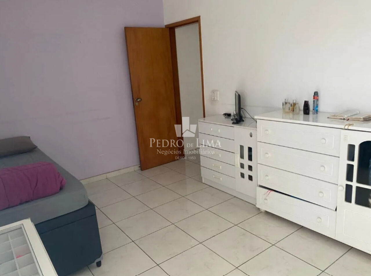Sobrado com 3 dormitórios sendo 1 suíte, 4 banheiros, 5 vagas no Tatuapé