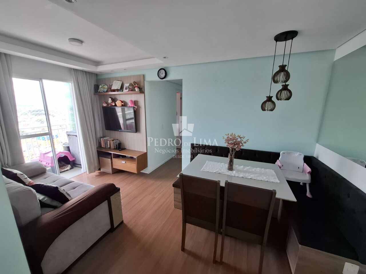 Apartamento ao lado da estação CPTM Dom Bosco, 47m², 2 quartos, varanda, 1 vaga.