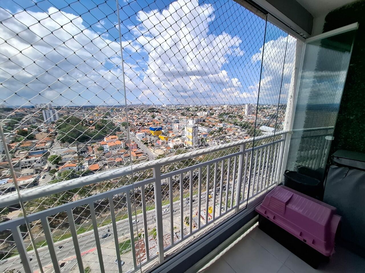 Apartamento ao lado da estação CPTM Dom Bosco, 47m², 2 quartos, varanda, 1 vaga.