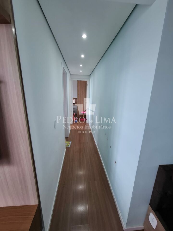 Apartamento ao lado da estação CPTM Dom Bosco, 47m², 2 quartos, varanda, 1 vaga.