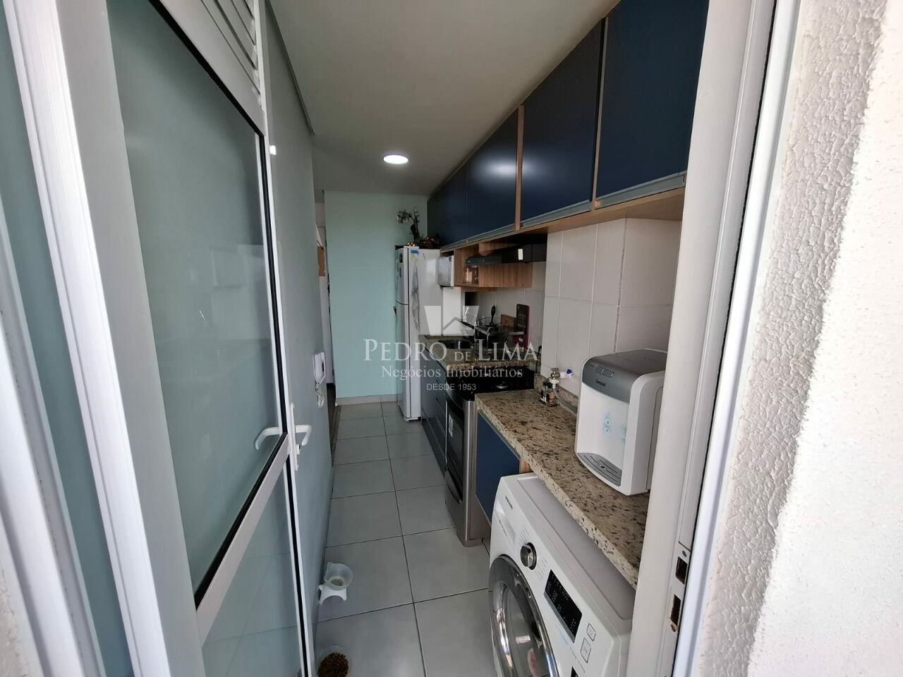 Apartamento ao lado da estação CPTM Dom Bosco, 47m², 2 quartos, varanda, 1 vaga.