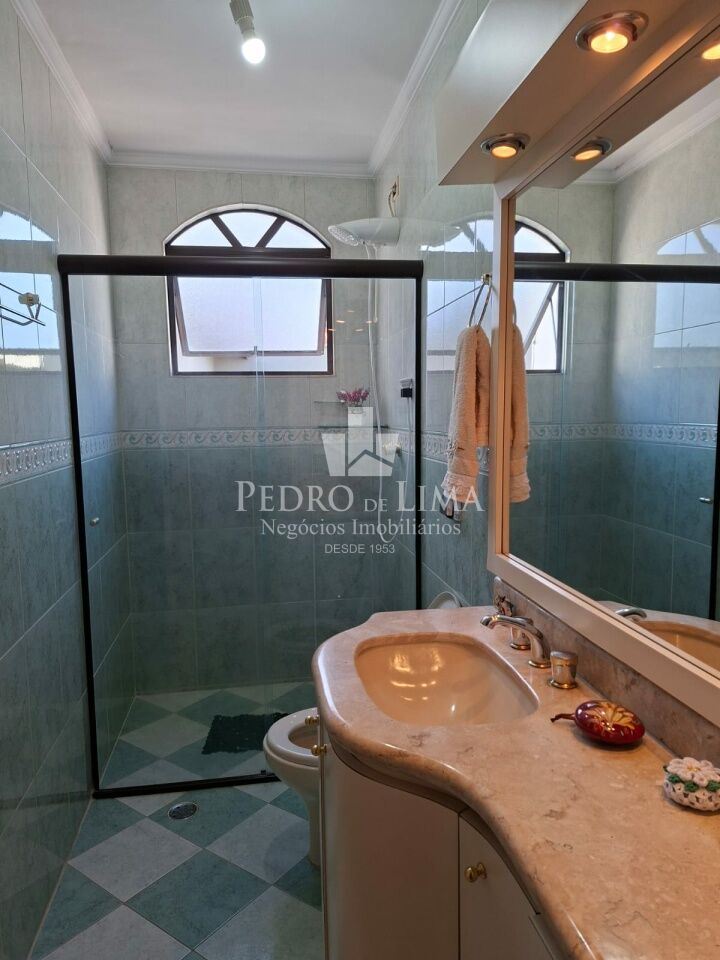 Sobrado 2 quartos, (1 suíte com varanda), 2 vagas 95 m² - Tatuapé
