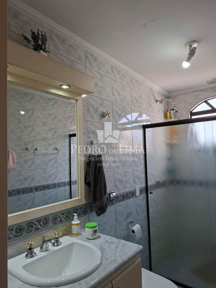 Sobrado 2 quartos, (1 suíte com varanda), 2 vagas 95 m² - Tatuapé