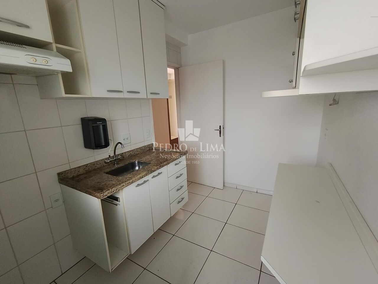 imagem do imovel Apartamento de 2 Dormitórios e Uma Vaga de Garagem a 380 metros do Metrô Vila Matilde ref: TP30409