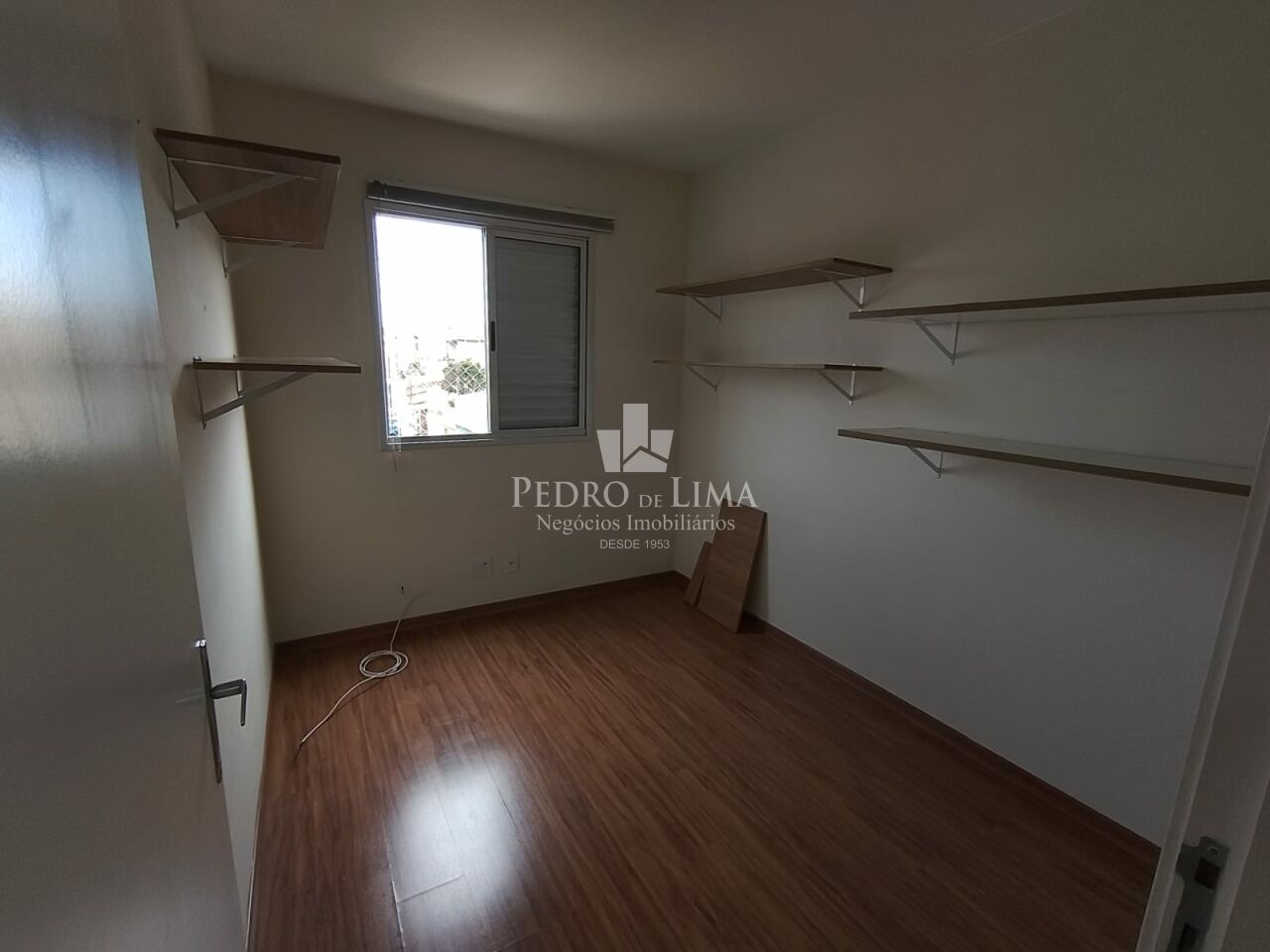 Apartamento de 2 Dormitórios e Uma Vaga de Garagem a 380 metros do Metrô Vila Matilde