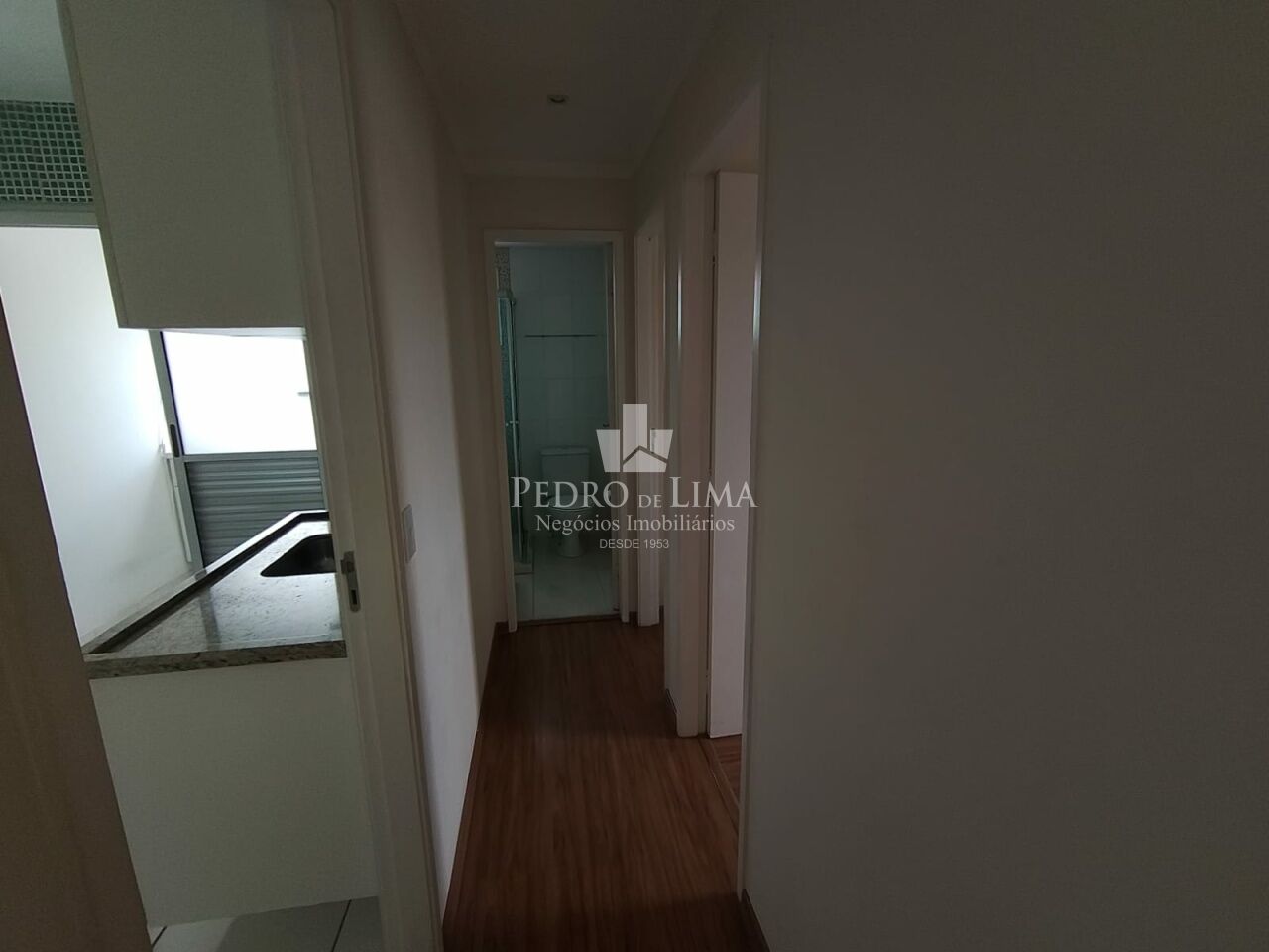 Apartamento de 2 Dormitórios e Uma Vaga de Garagem a 380 metros do Metrô Vila Matilde