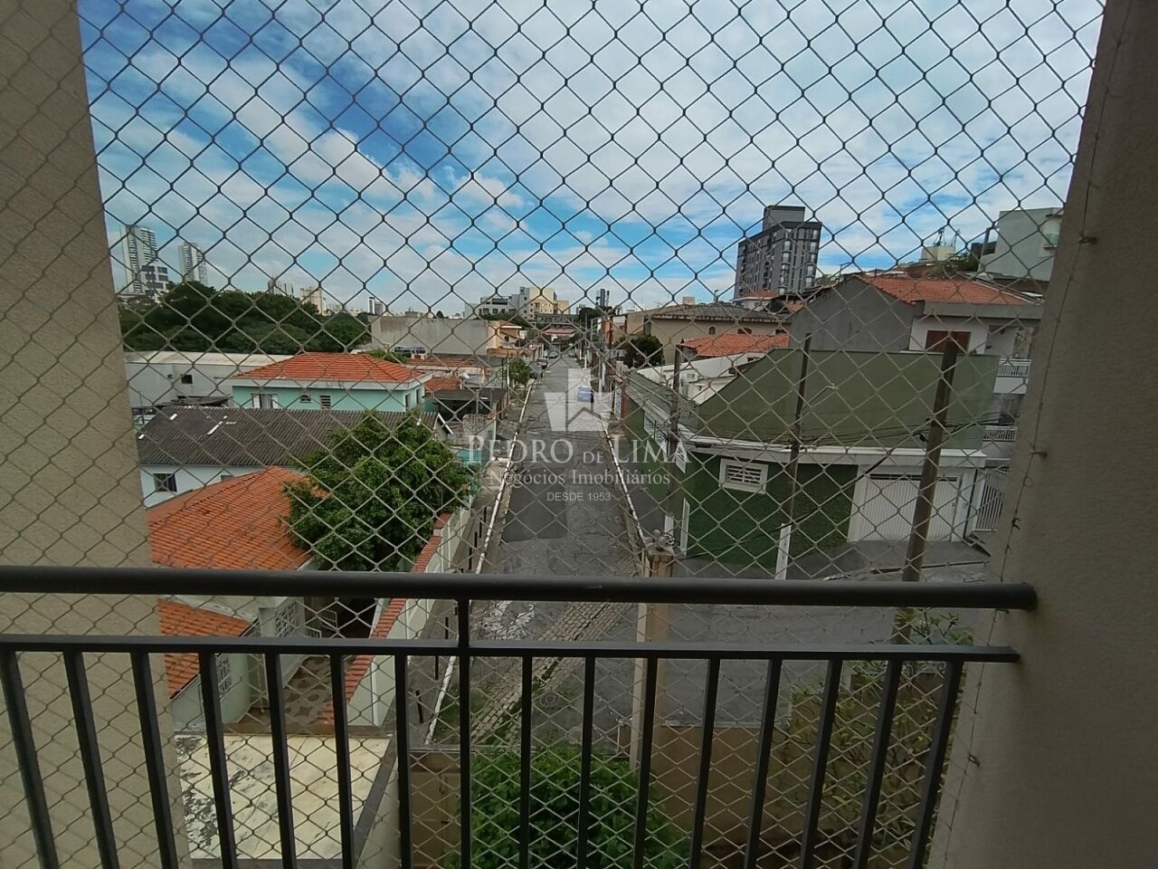 Apartamento de 2 Dormitórios e Uma Vaga de Garagem a 380 metros do Metrô Vila Matilde