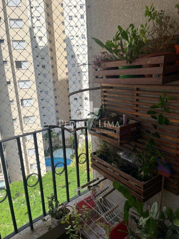 Apartamento com 2 dormitórios,1 suíte , 1 vaga de garagem, 64m², no Tatuapé
