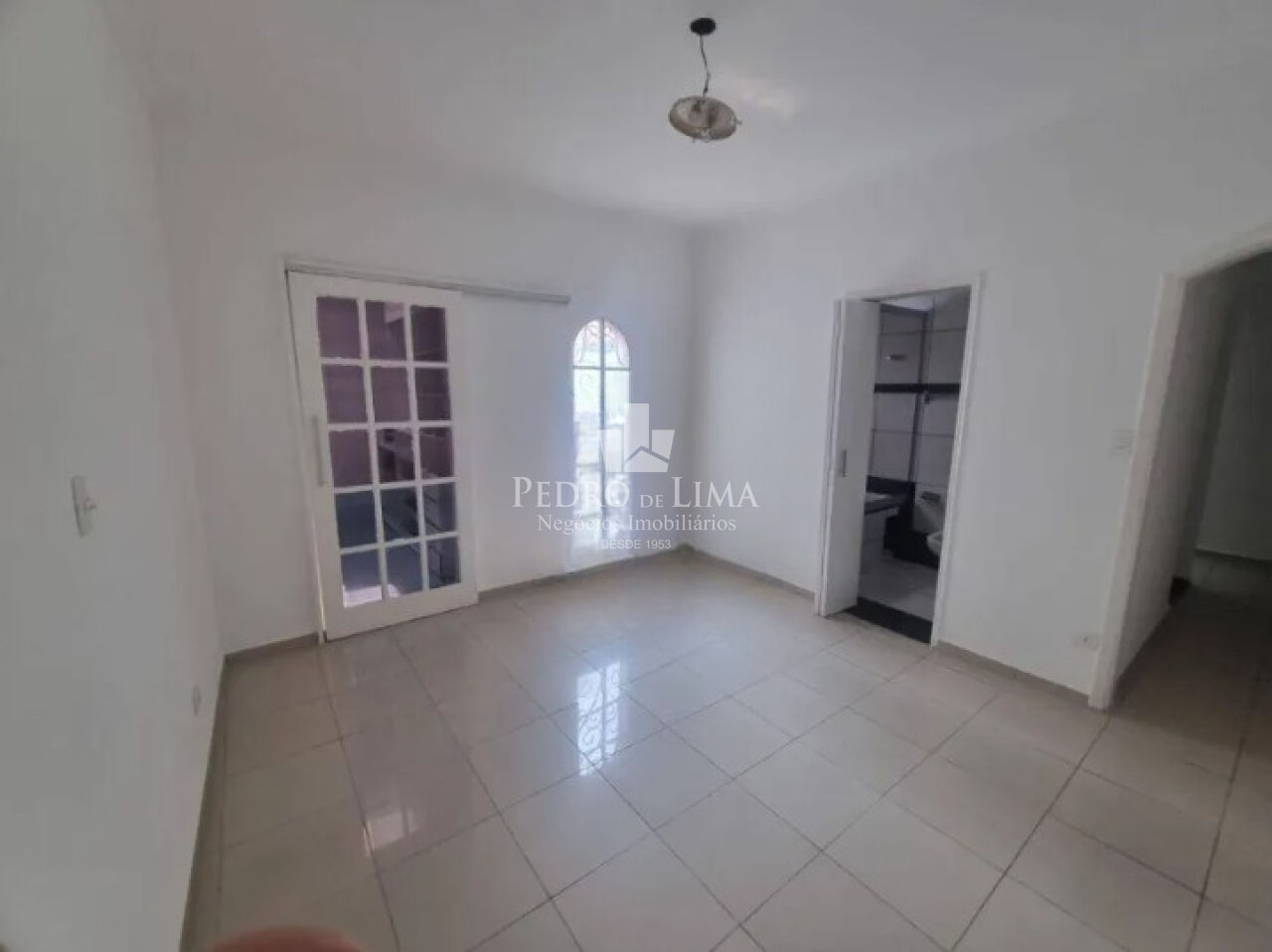 Sobrado 3 quartos,  118m², 2 vagas , Jd. Têxtil