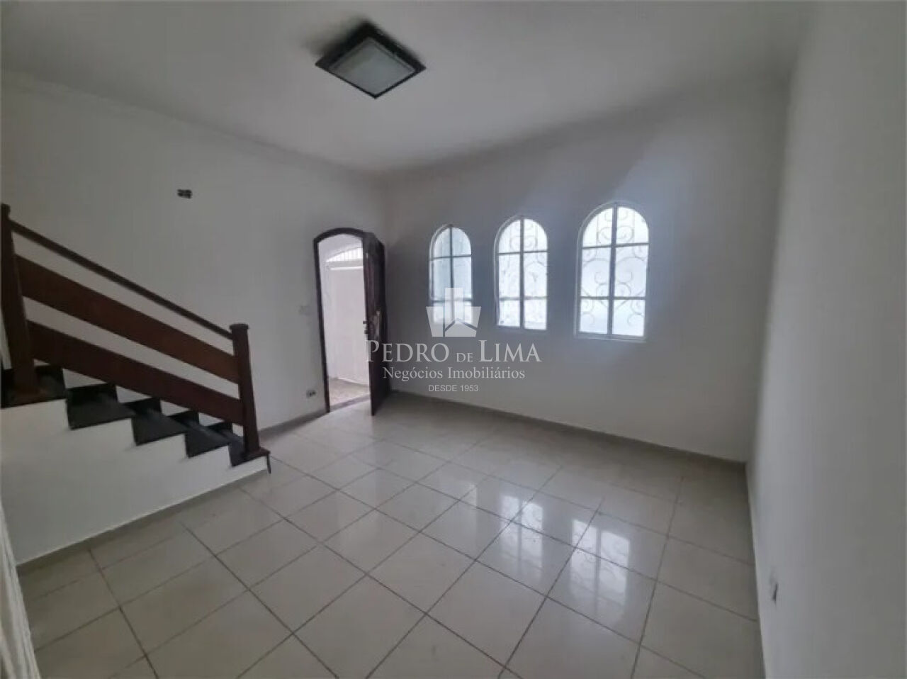 imagem do imovel Sobrado 3 quartos,  118m², 2 vagas , Jd. Têxtil ref: TP30417