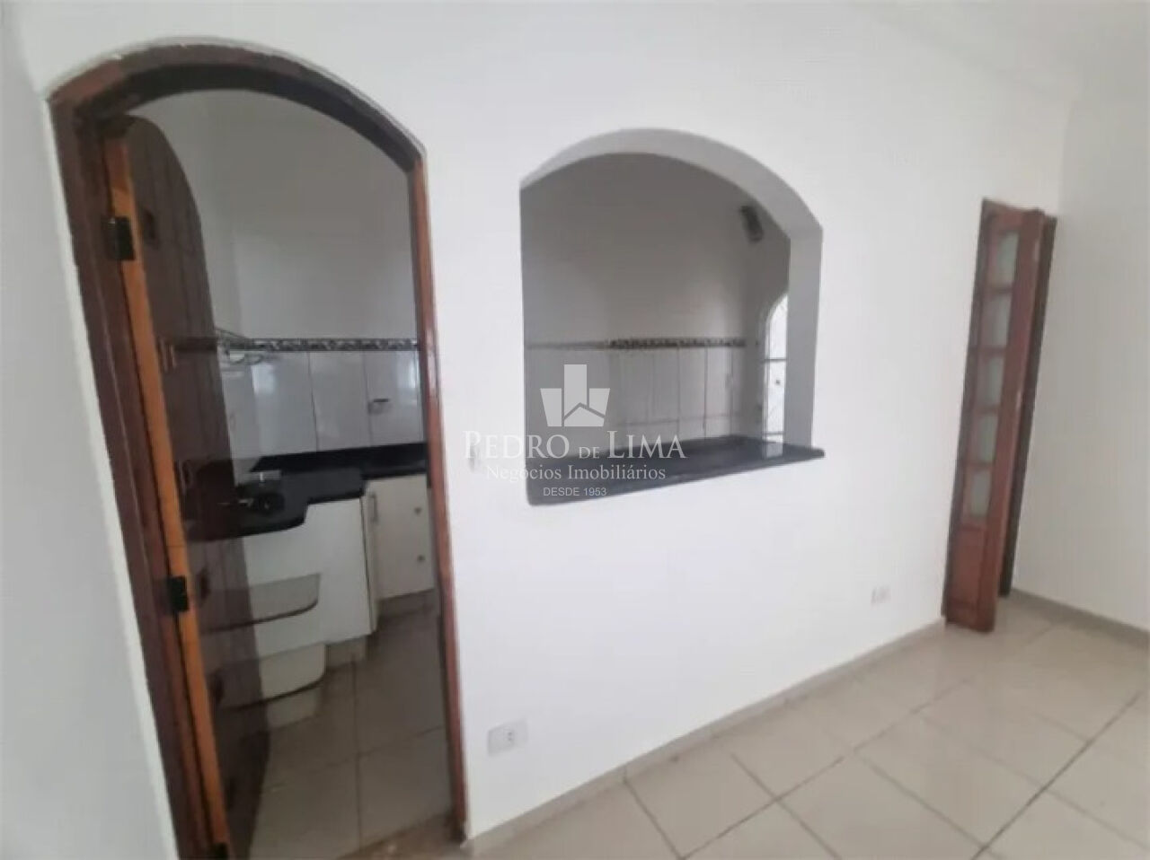 Sobrado 3 quartos,  118m², 2 vagas , Jd. Têxtil