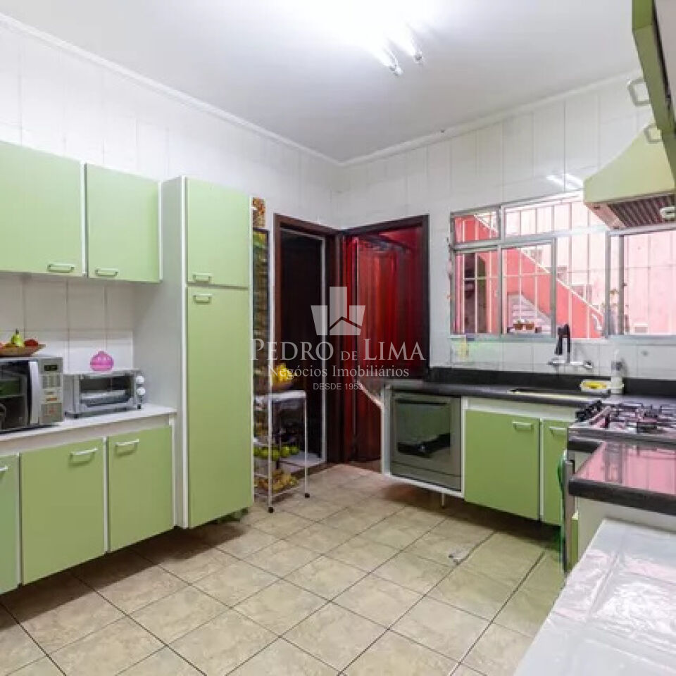 Sobrado 2 quartos , 170 m², 2 vagas . V. Formosa