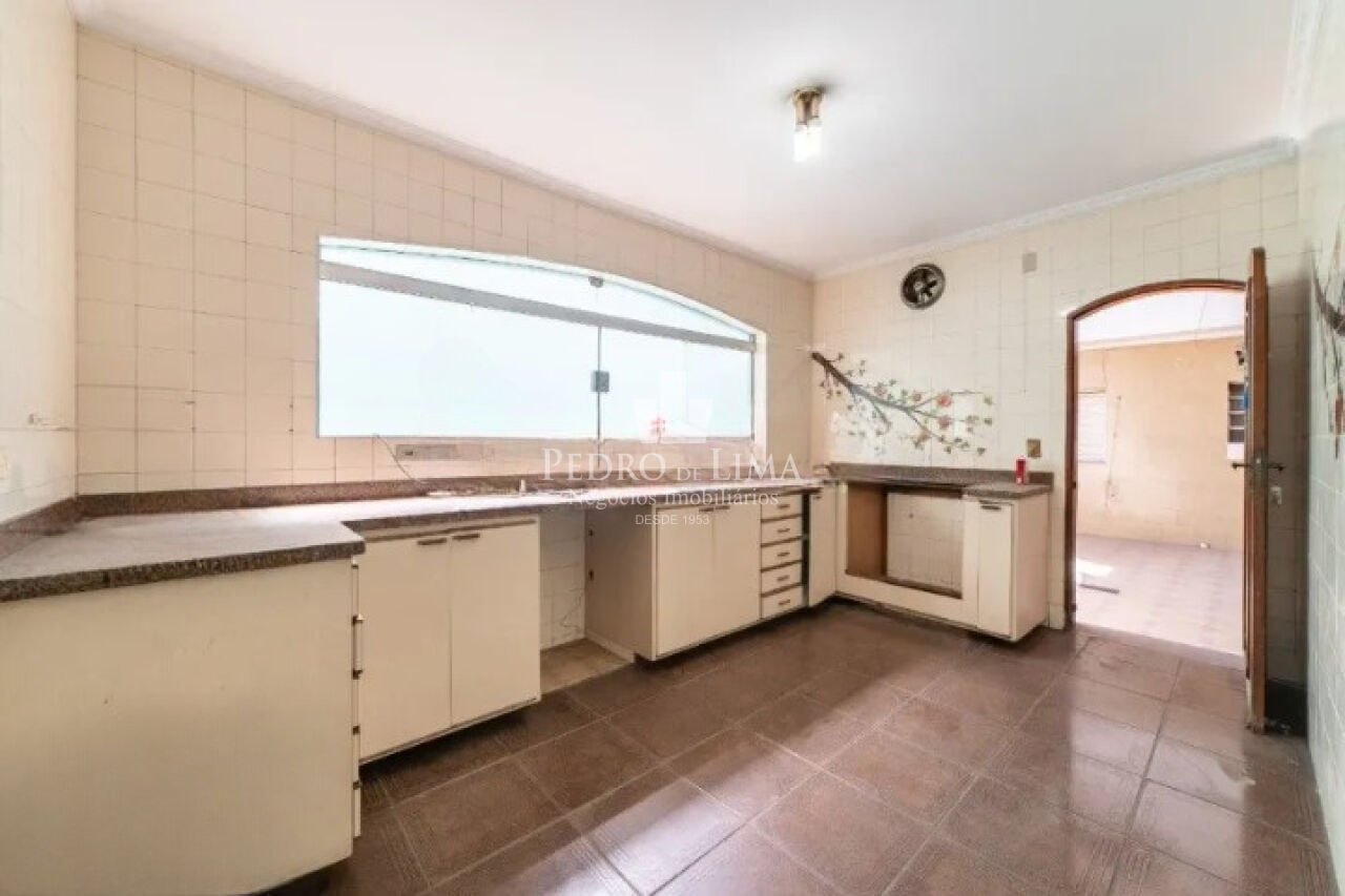 Sobrado 4 quartos, 4 vagas, 280m² . Vila Carrão