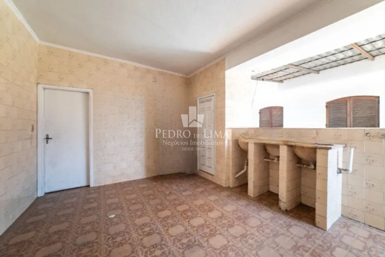Sobrado 4 quartos, 4 vagas, 280m² . Vila Carrão