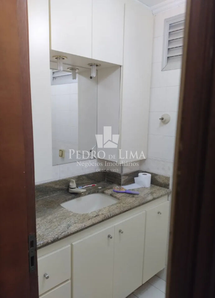 Apartamento 3 quartos sendo 1 suíte, 2 banheiros, 1 vaga de garagem no Tatuapé Edifício Silvia Maria