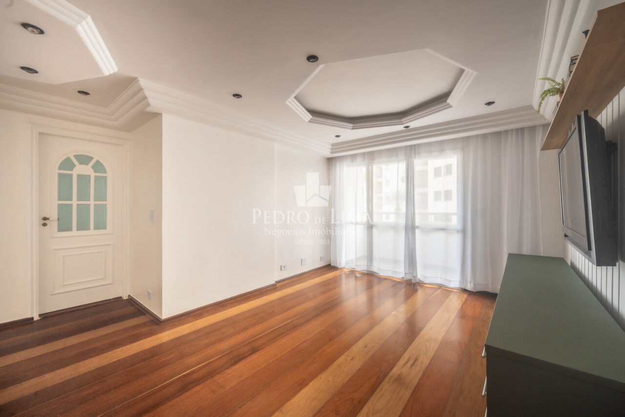 Apartamento 3 dormitórios sendo 1 suíte, 2 banheiros, 2 vagas de garagem Edifício VERA no Belenzinho
