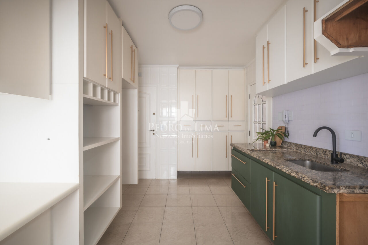 Apartamento 3 dormitórios sendo 1 suíte, 2 banheiros, 2 vagas de garagem Edifício VERA no Belenzinho