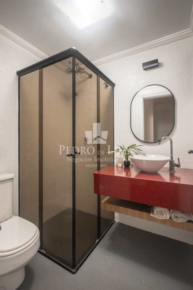 Apartamento 3 dormitórios sendo 1 suíte, 2 banheiros, 2 vagas de garagem Edifício VERA no Belenzinho