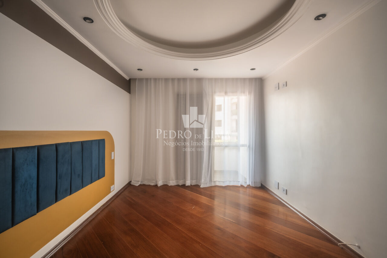 Apartamento 3 dormitórios sendo 1 suíte, 2 banheiros, 2 vagas de garagem Edifício VERA no Belenzinho