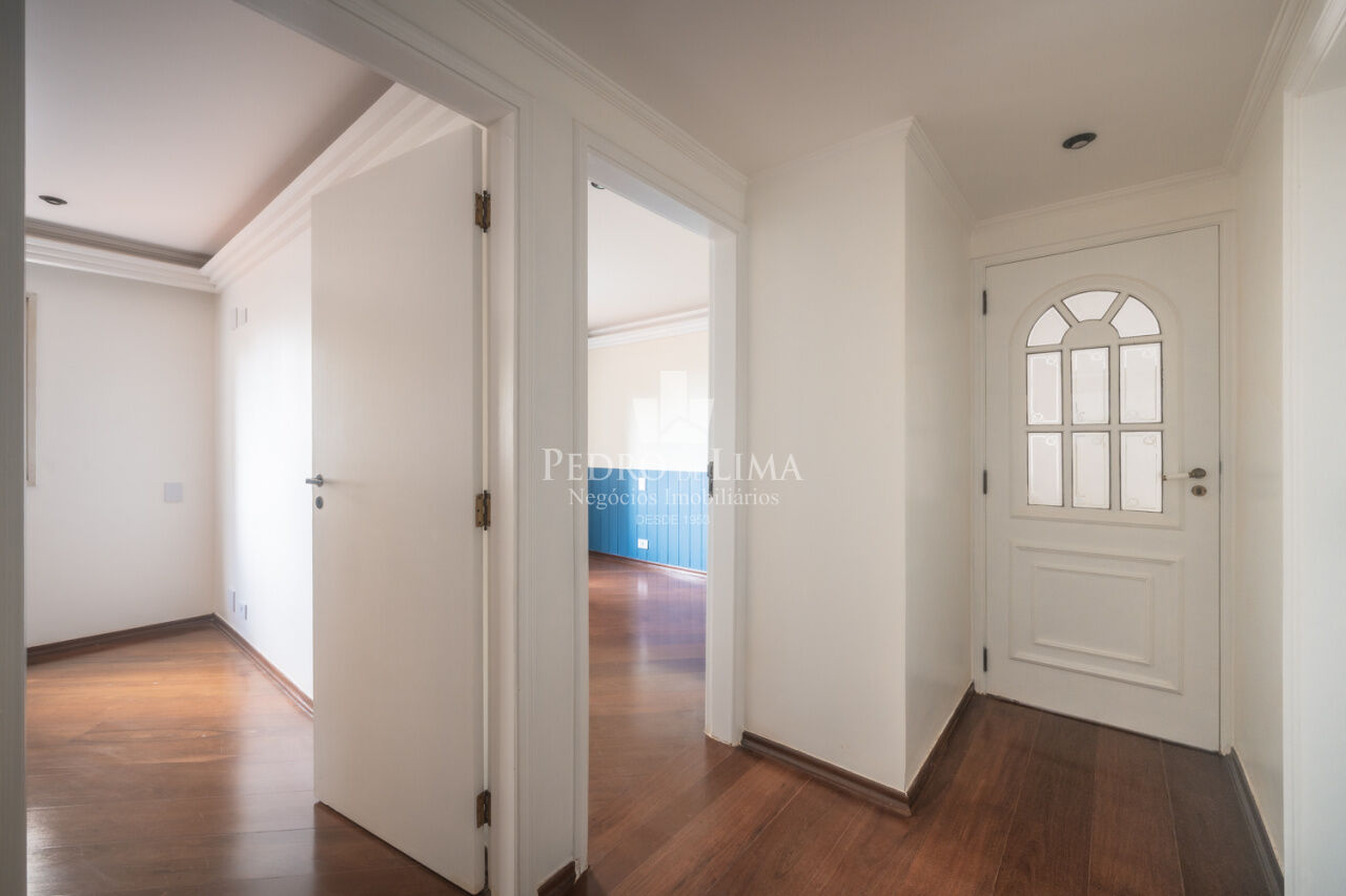 Apartamento 3 dormitórios sendo 1 suíte, 2 banheiros, 2 vagas de garagem Edifício VERA no Belenzinho