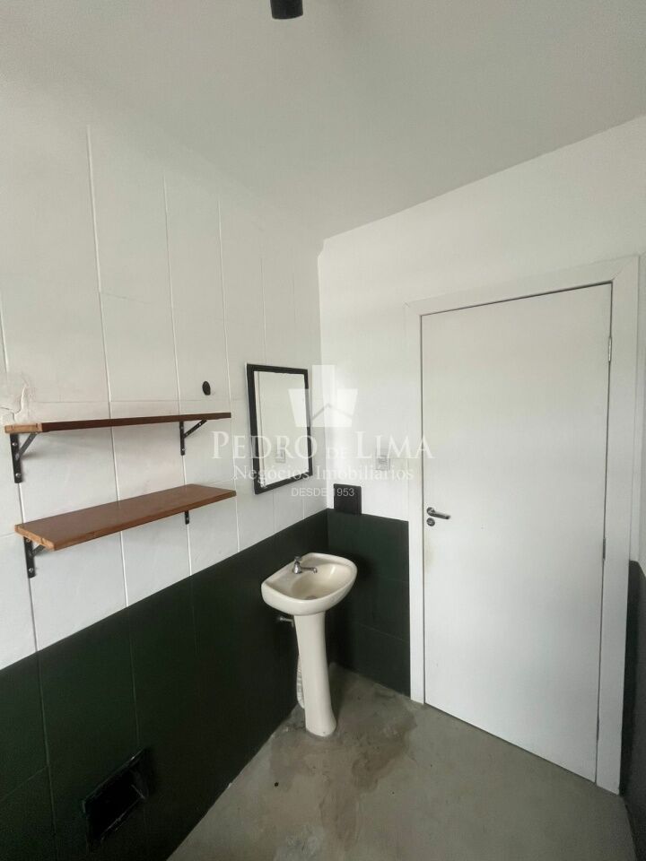 Apartamento de 1 Dormitório com 75 m2 na rua Javari (Mooca)