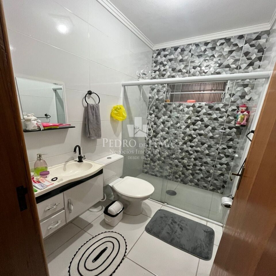 Casa Térrea, 3 quartos, 1 suíte, 2 vagas, Aricanduva