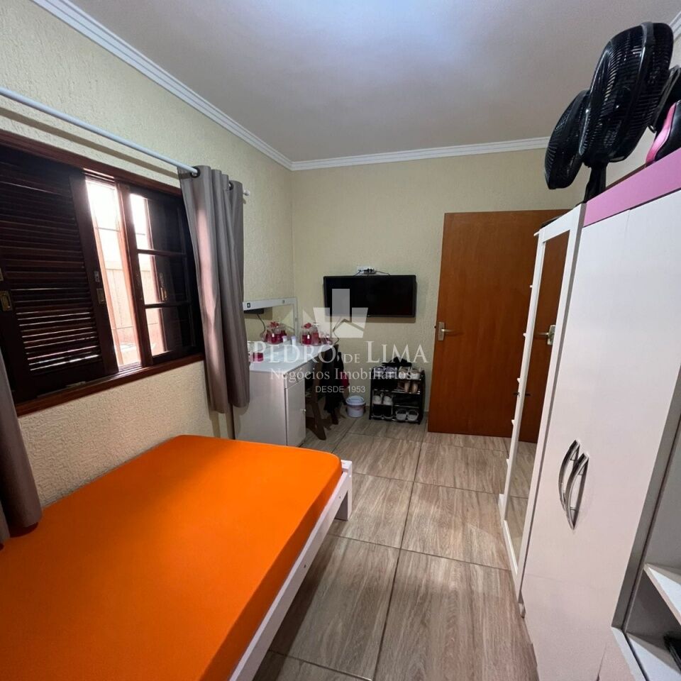 Casa Térrea, 3 quartos, 1 suíte, 2 vagas, Aricanduva