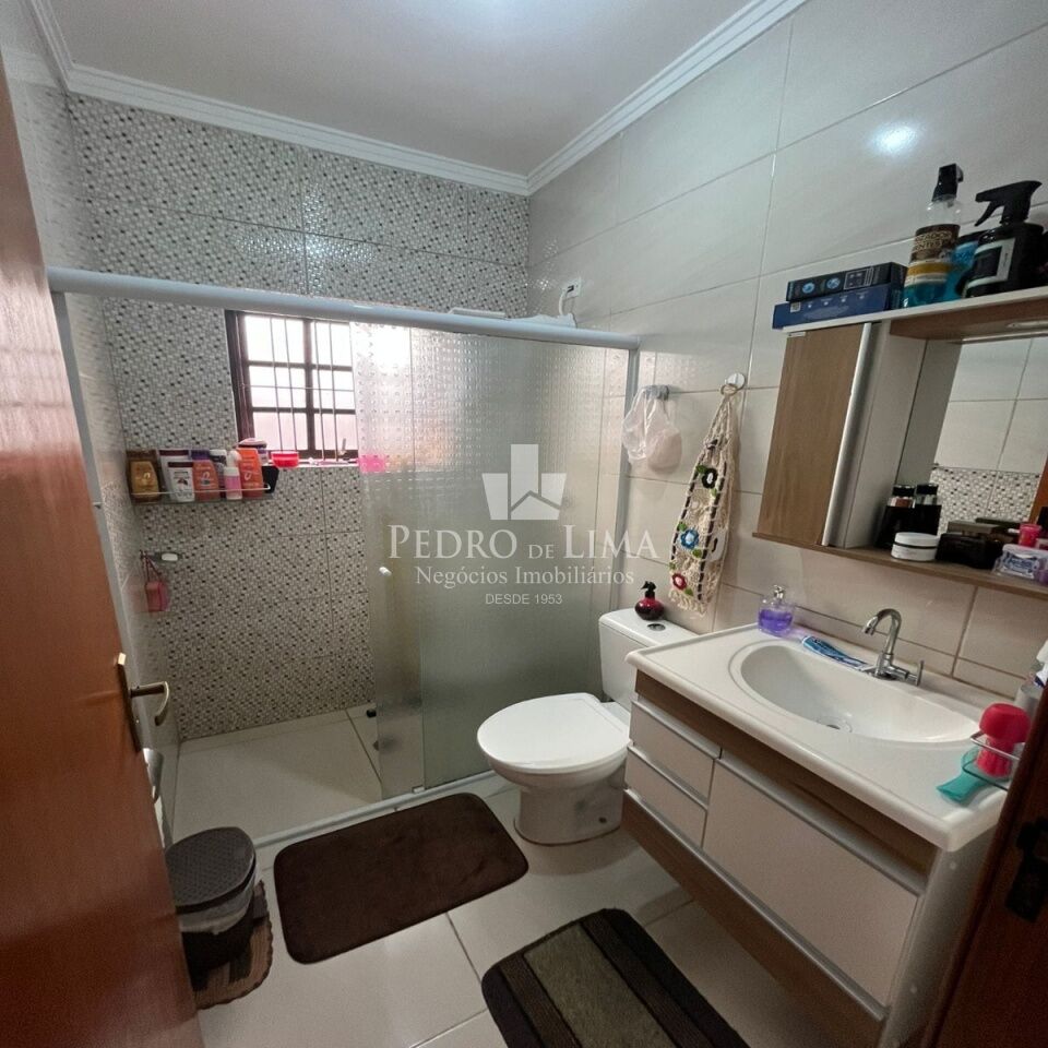 Casa Térrea, 3 quartos, 1 suíte, 2 vagas, Aricanduva