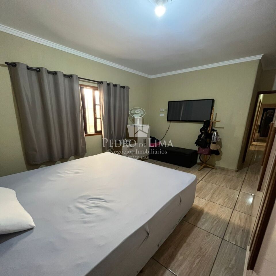 Casa Térrea, 3 quartos, 1 suíte, 2 vagas, Aricanduva