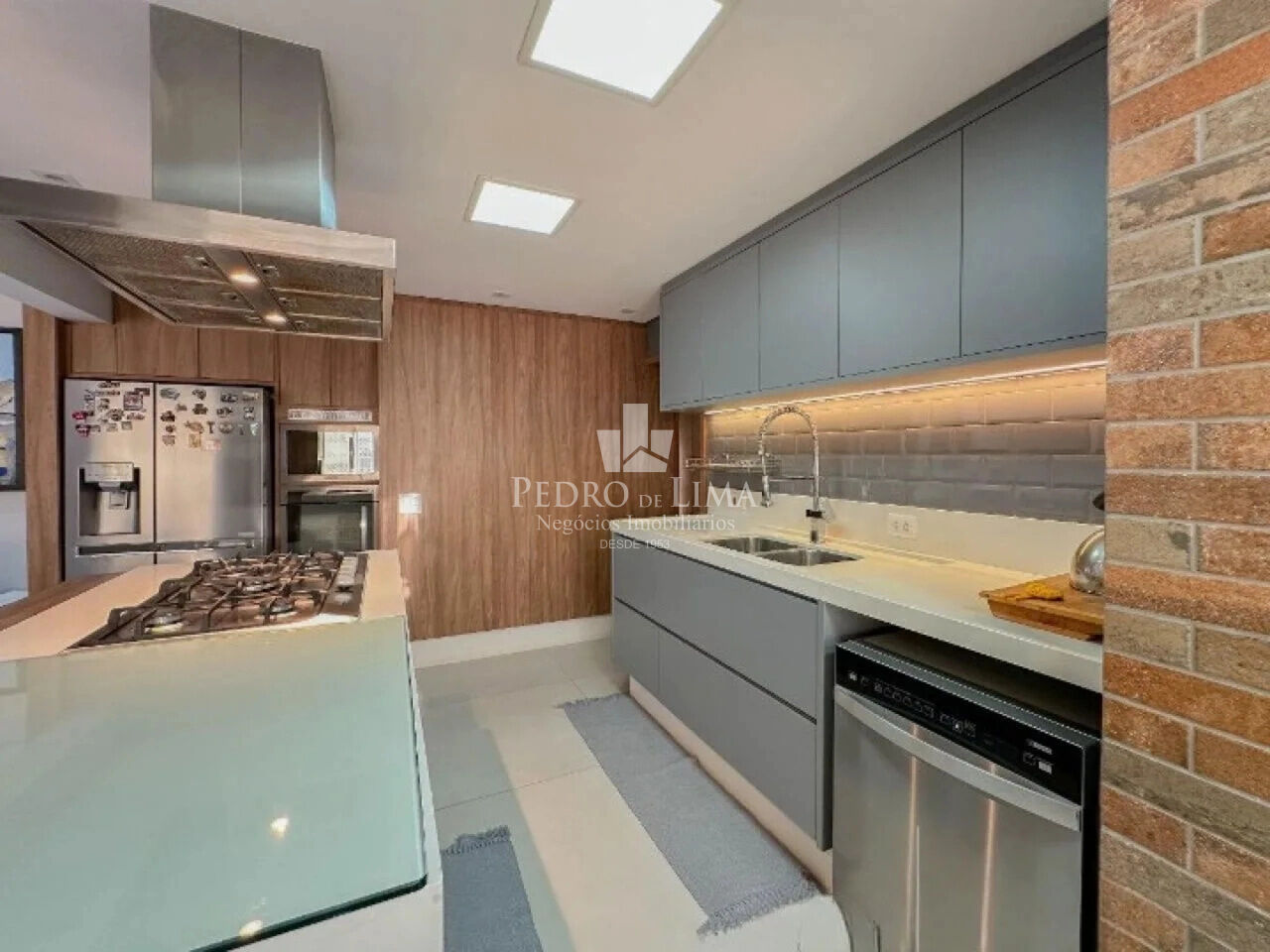 Apartamento Mobiliado Tatuapé 132 metros ,3 quartos 1 suíte 2 vagas