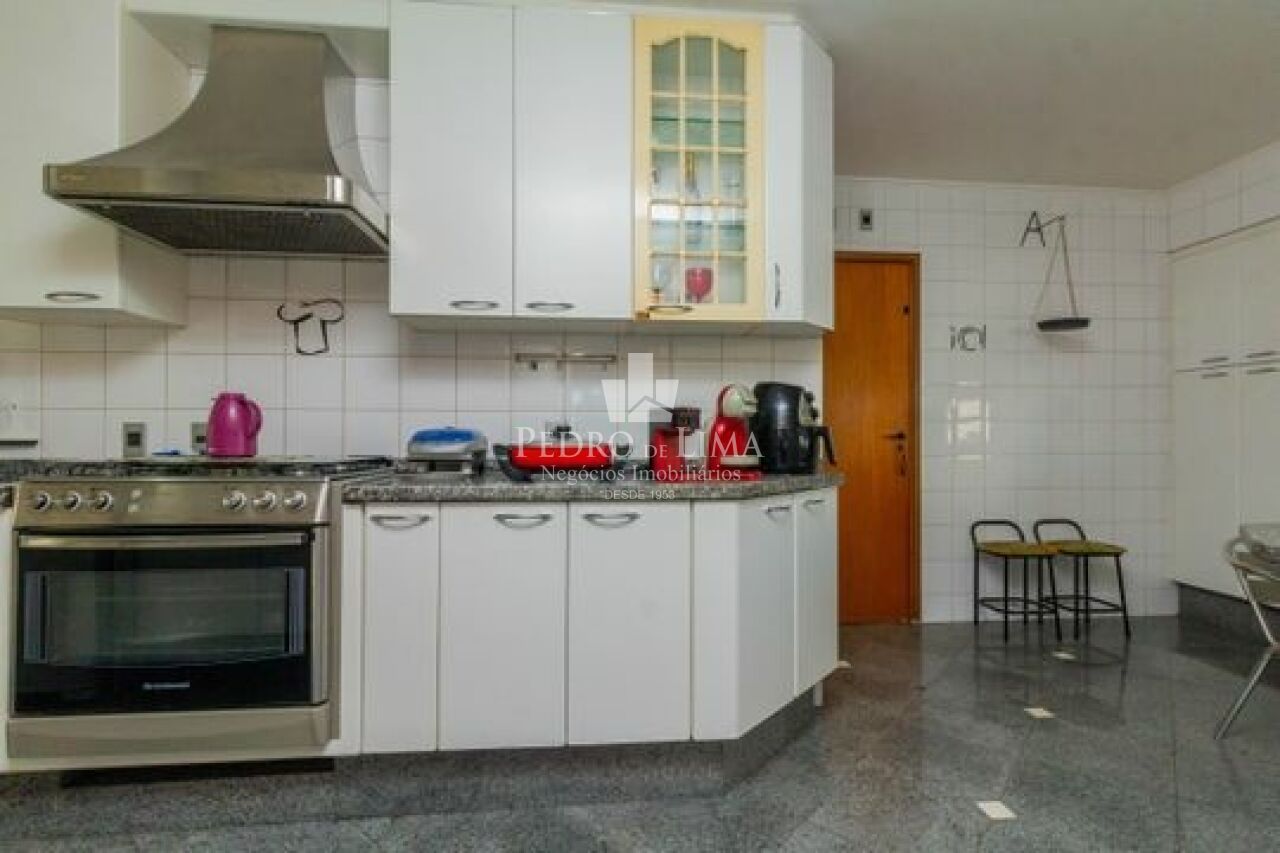 Penthouse para Venda ou Locação no Tatuapé 250 metros, 4 quarto, 3 suítes ,4 vagas