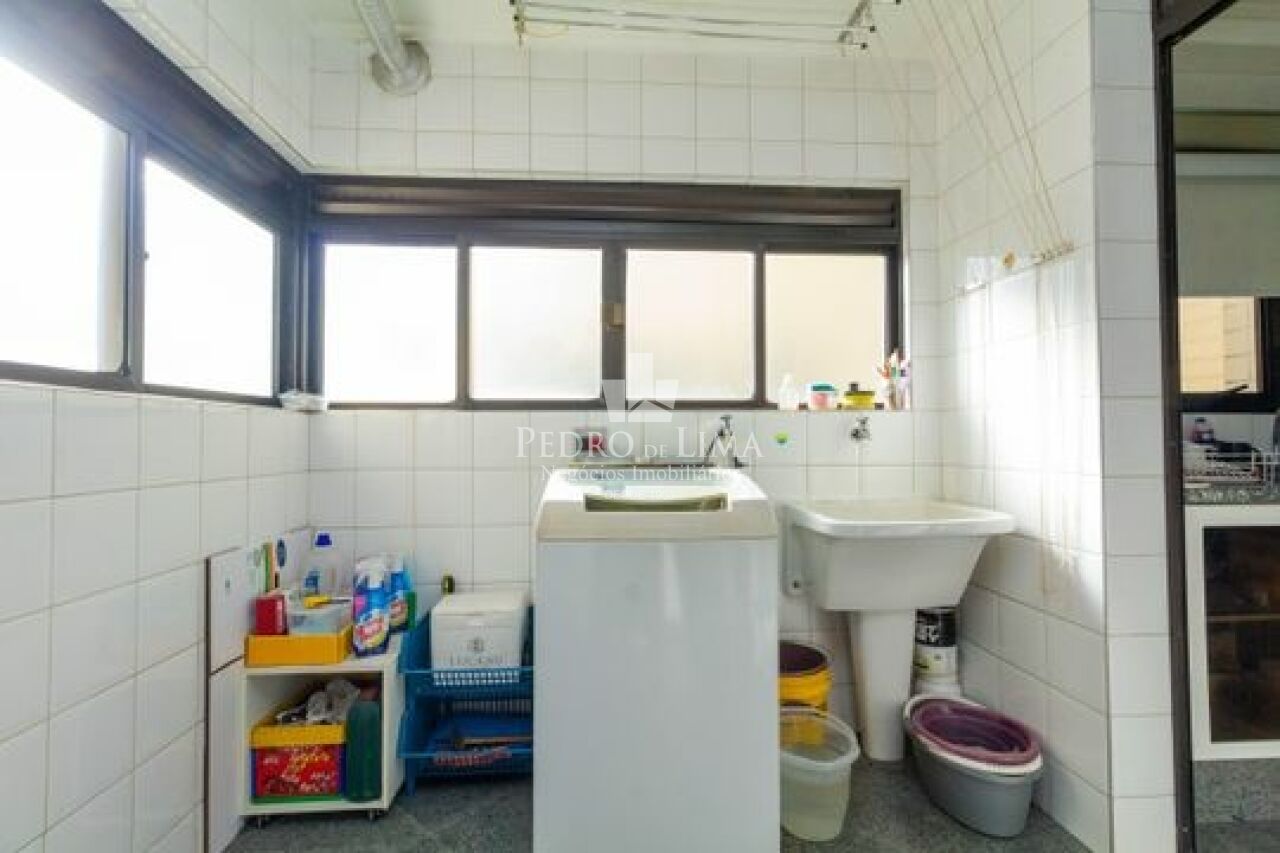 Penthouse para Venda ou Locação no Tatuapé 250 metros, 4 quarto, 3 suítes ,4 vagas
