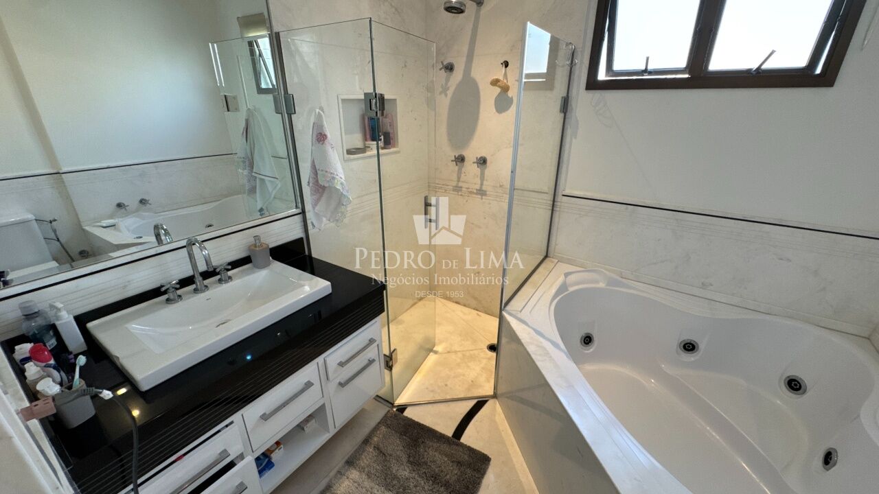 Cobertura Duplex Tatuapé 370mts , 3 suítes, 6 vagas , 5 minutos do Shopping Anália Franco