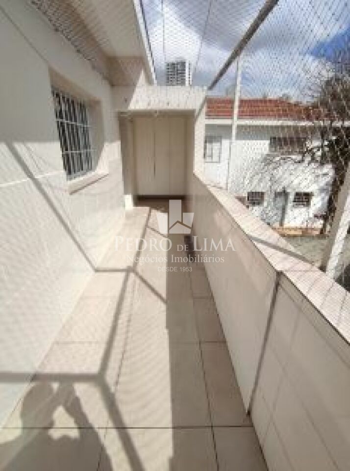 Sobrado com 3 dormitórios sendo 1 suíte, 2 vagas de garagem, na Mooca - Vila Bertioga