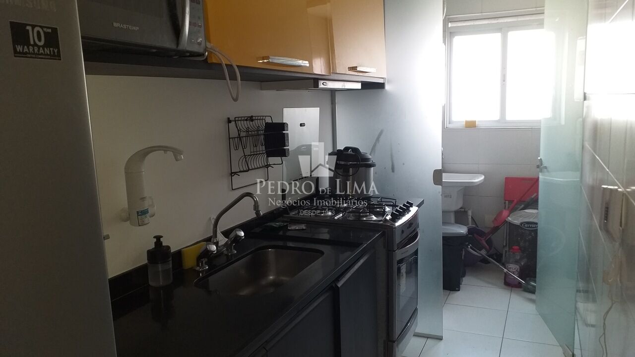 Apartamento 1 Quarto, Sala, Sacada, 1 banheiro, 1 vaga no Jardim Anália Franco.